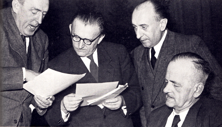 Datei:Bezirksparteitag 1951 Foto SPD SH.png