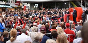 Martin Schulz Kundgebung in Kiel 2017.jpg