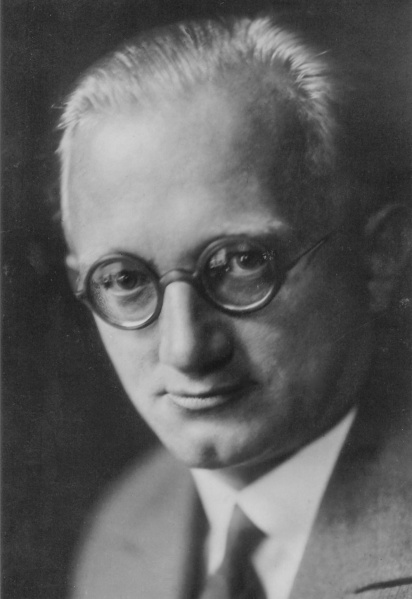 Datei:Albert Schulz 1932.jpg