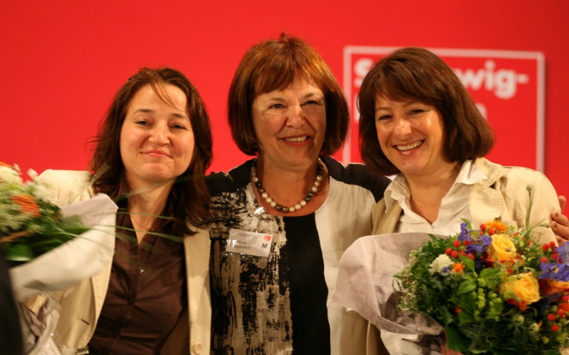 Datei:LPT 2012 Neumünster Bürgermeisterinnen.jpg